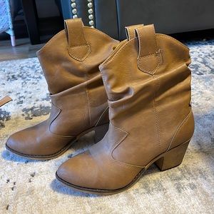 Charles Albert cowgirl boots size 8